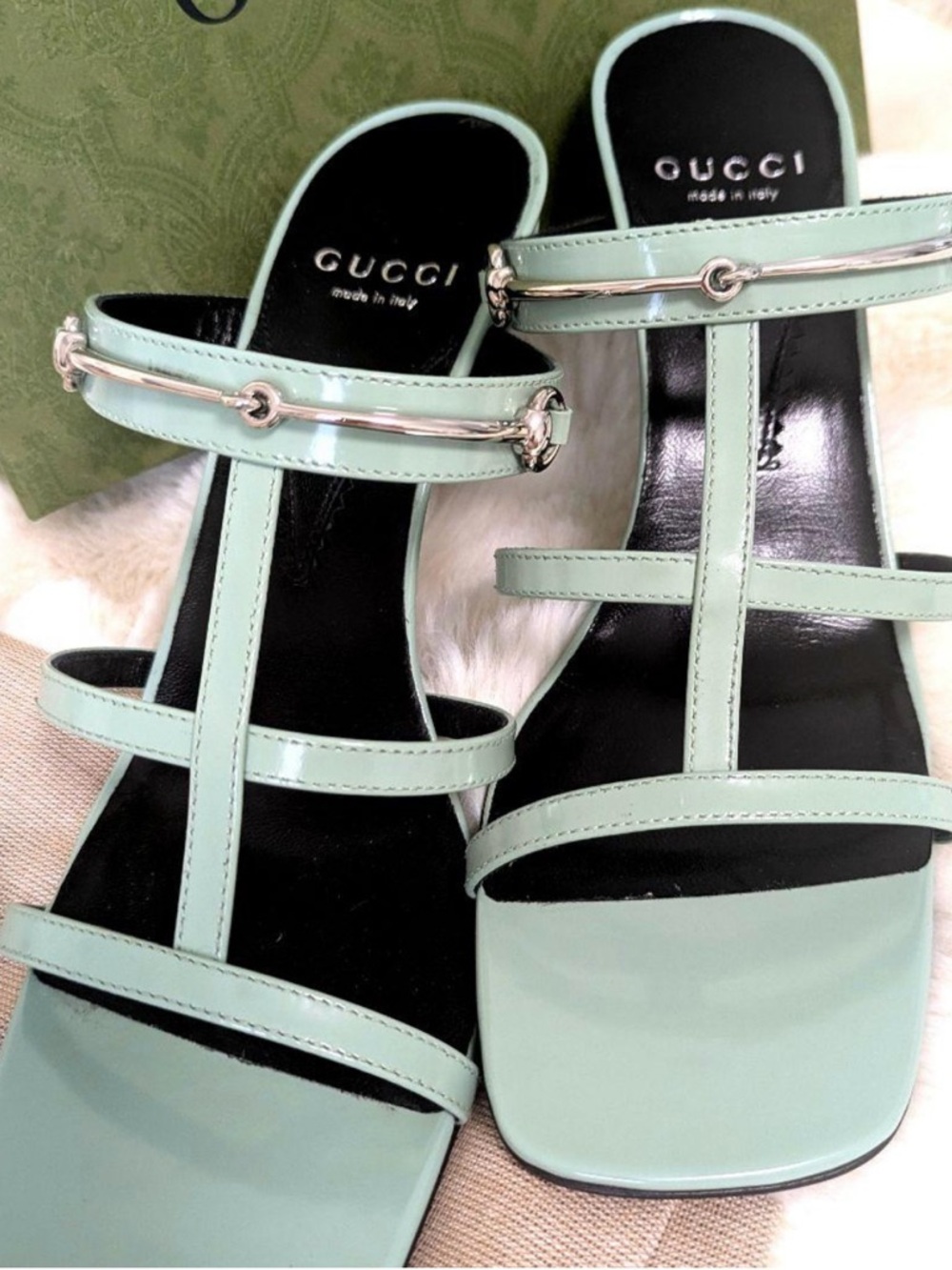 New in box Gucci  8.5 heels